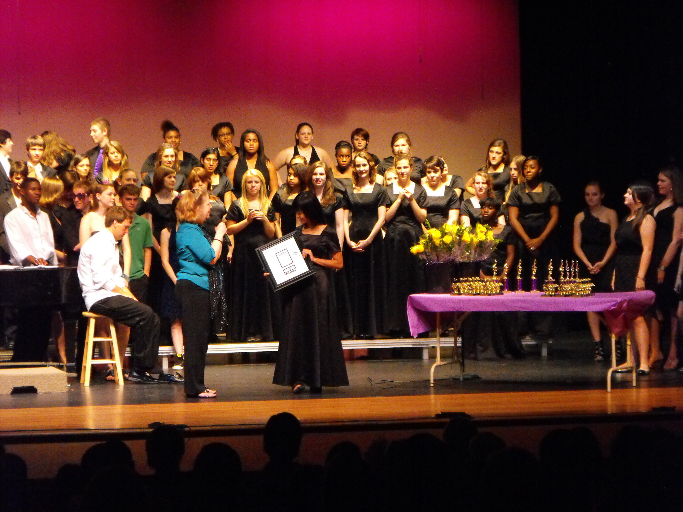 ./2011/Spring Chorus Concert/DSCF0483.JPG